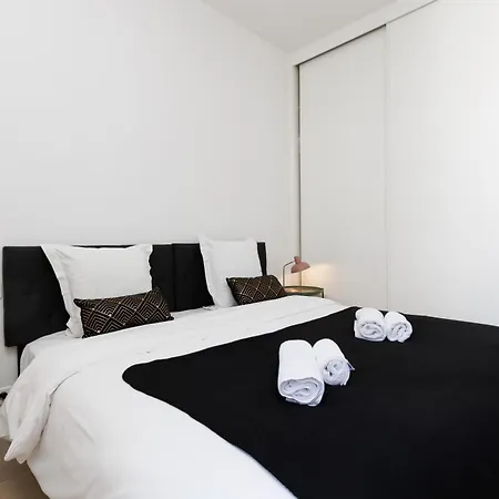 Urban Pearl Yourhosthelper Apartmán